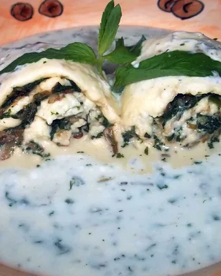 Gebzhalia cheese rolls with mint in white matsoni sauce